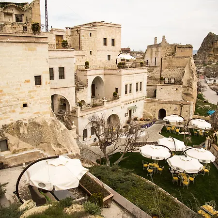 Tafoni Cave Hotel
