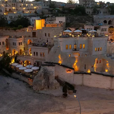 Tafoni Cave Hotel 5*