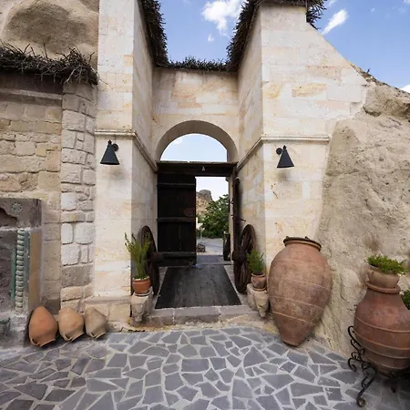 Tafoni Cave Hotel Ortahisar