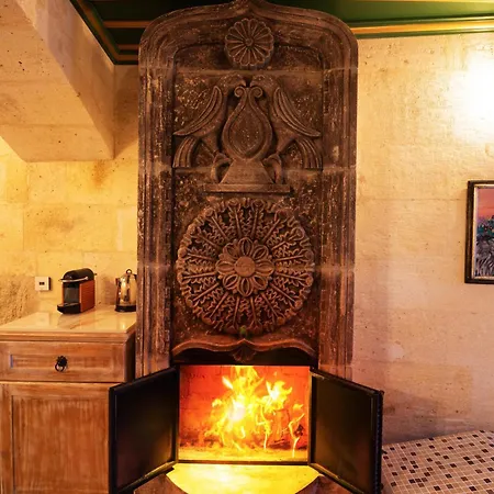 Tafoni Cave Hotel