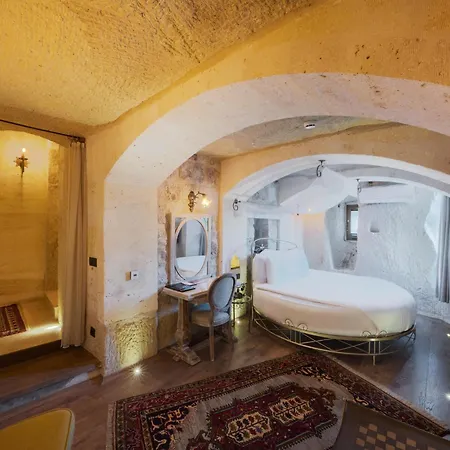 Hotel Tafoni Cave 5*
