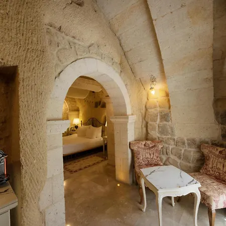 Tafoni Cave 5*