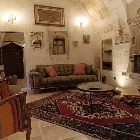 Tafoni Cave 5* Ortahisar