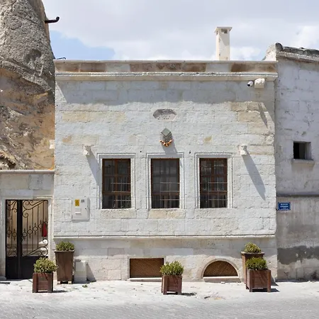 Tafoni Cave أورتاحصار