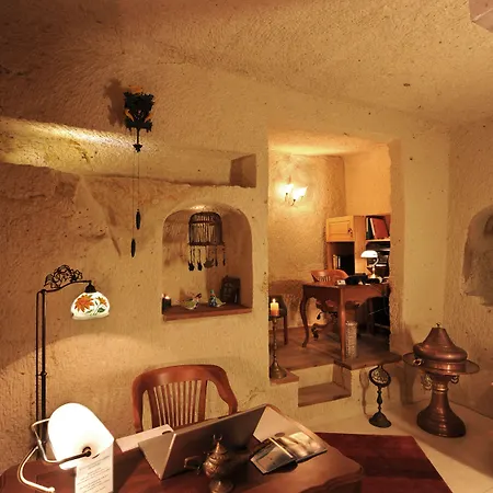 Tafoni Cave 5* أورتاحصار