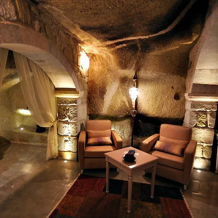 Tafoni Cave Hotel 5*