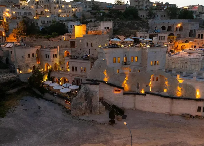 Tafoni Cave Hotel 5*