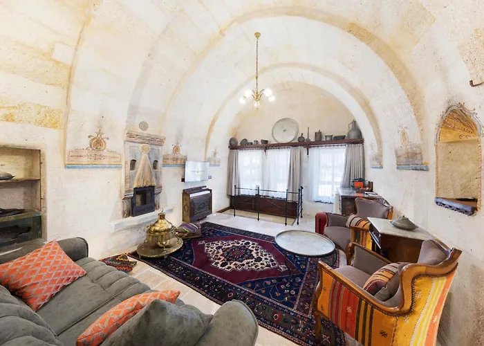 Tafoni Cave 5* Ortahisar