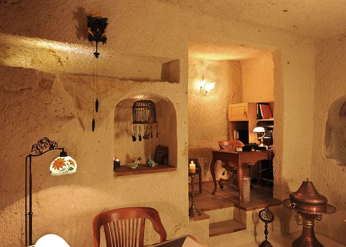 Tafoni Cave 5* Ortahisar