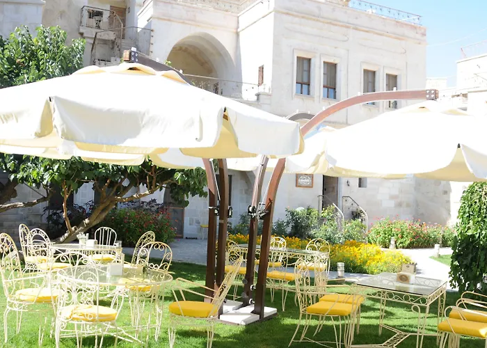 Tafoni Cave Hotel 5*