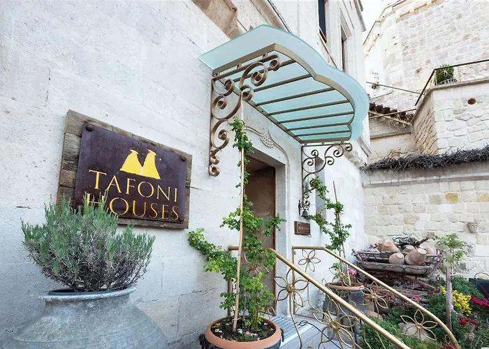 Tafoni Cave Hotel