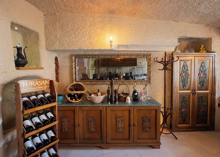 Tafoni Cave Hotel